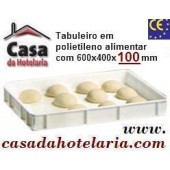 Tabuleiro para Pastelaria e Padaria em Polietileno Alimentar Reforçado, dimensões de 600x400x100 mm (LxPxA) - Refª 101516
